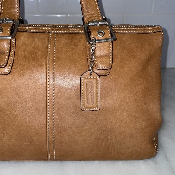 Coach Legacy Leather Full Zip Satchel - Picture 3 of 16